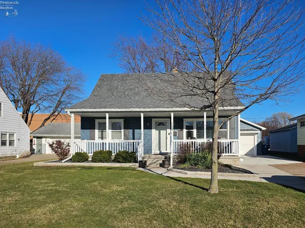 713 Clinton St, Pt Clinton, OH 43452