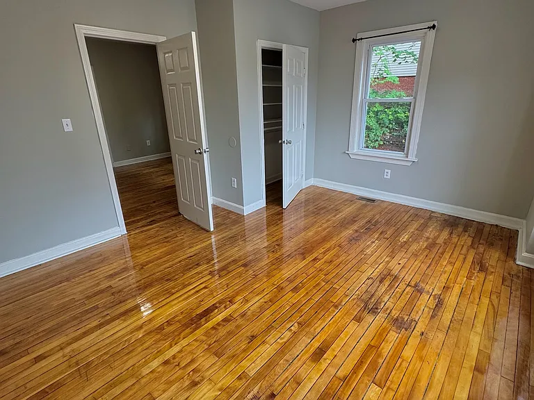 151 Dewey St #1R — Photo 6