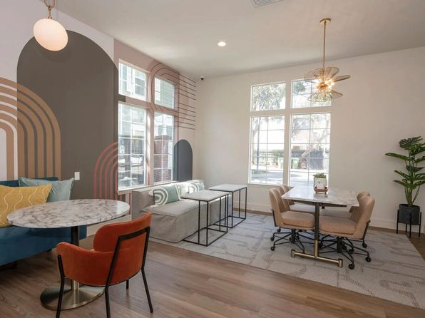 Sorrento | 1540 Valdora St, Davis, CA