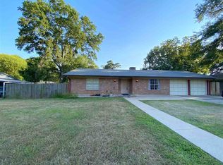 208 W Avalon Ave, Longview, TX 75602