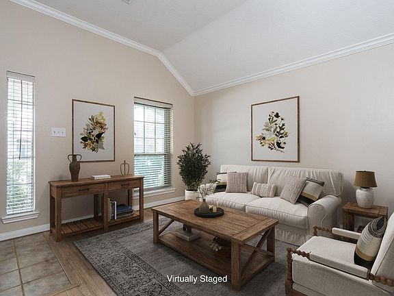 4th image of 18222 Auburn Woods Dr