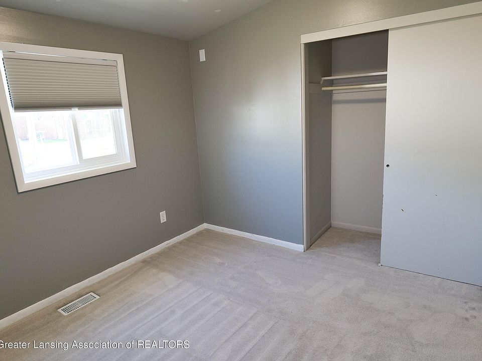 17580 Dolores St, photo 17