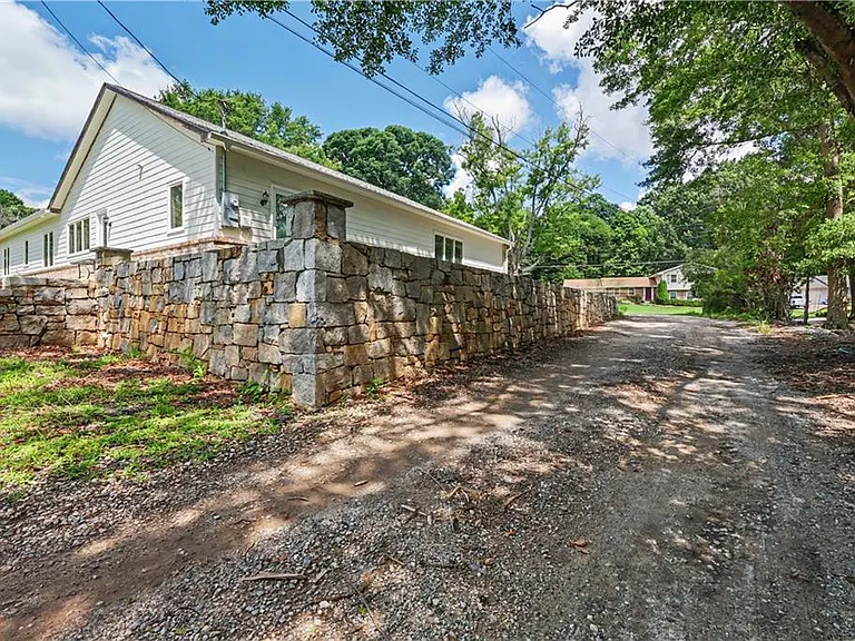 2909 Jones Mill Rd — Photo 42