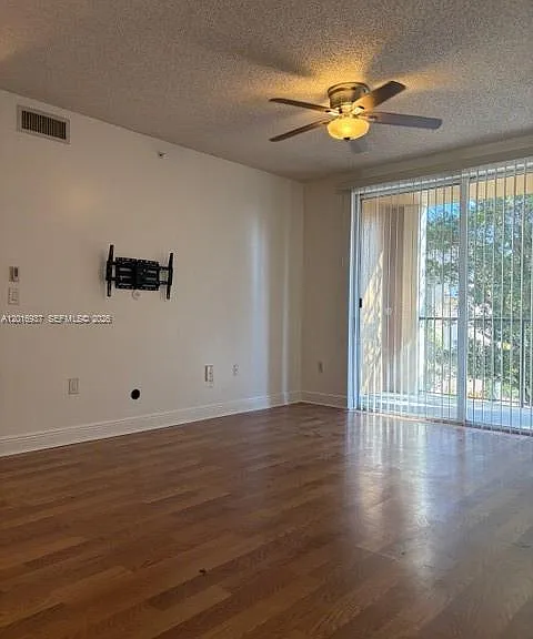 8000 N Nob Hill Rd #206 — Photo 12