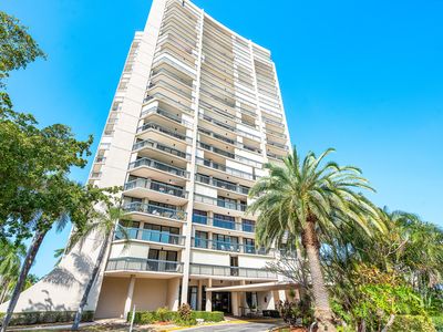 2425 Presidential Way #1706, West Palm Beach, FL, 33401