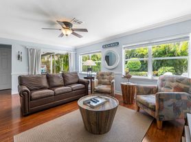 714 98th Ave N, Naples, FL