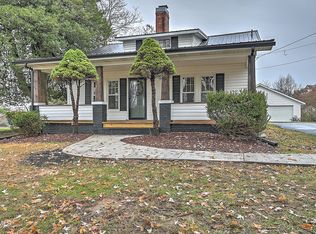 4017 Old Jonesborough Rd, Jonesborough, TN 37659