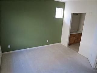 4th image of 523 Marble Arch Ave