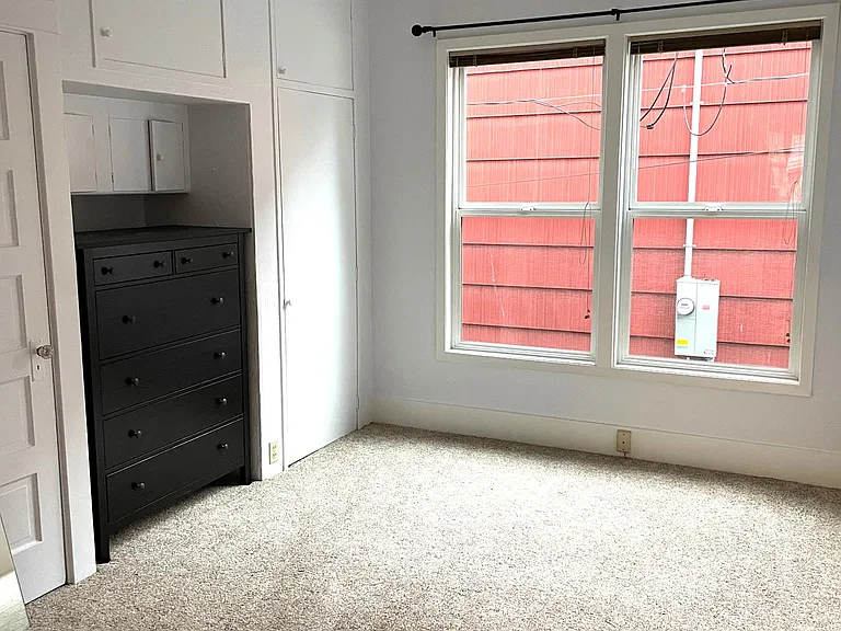 4205 SE 28th Pl — Photo 7