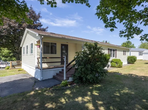 1 Betsy Ross Rd, Taunton, MA 02780