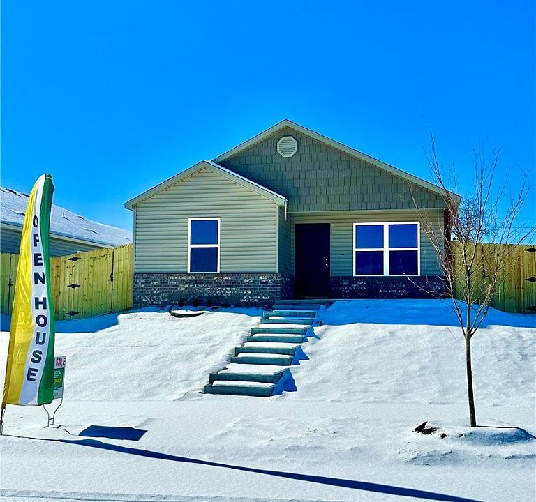 1st image of 1063 S Nighthawk Ln
