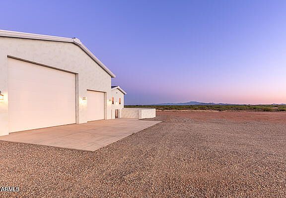 5th image of 6233 W AIRPORT Road