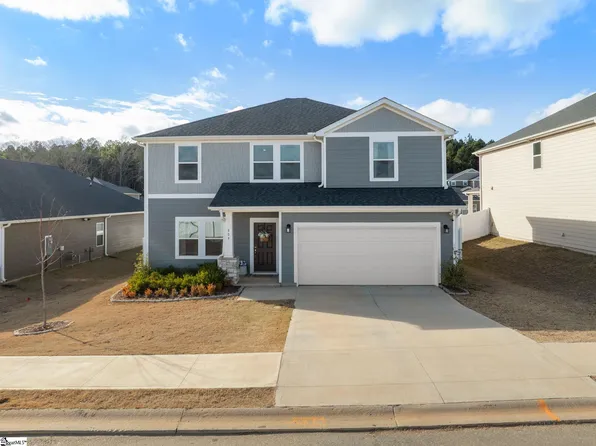 809 Elgon Walk Dr, Fountain Inn, SC 29644