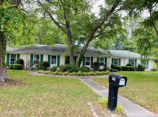 511 Sedgefield Dr, Greenville, NC 27834