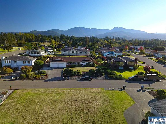 2nd image of 9999 E Lauridsen Blvd