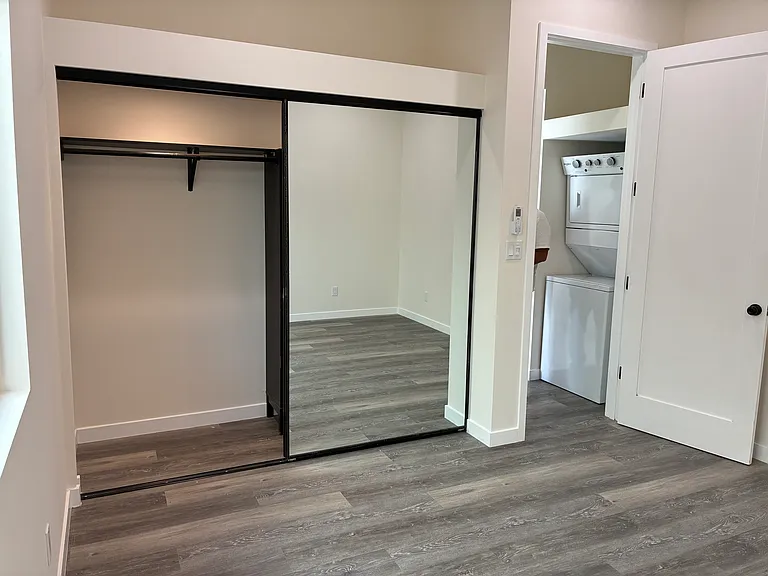 7021 Costello Ave — Photo 2