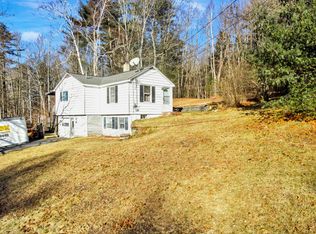 15 Peter Blvd, Lewiston, ME 04240