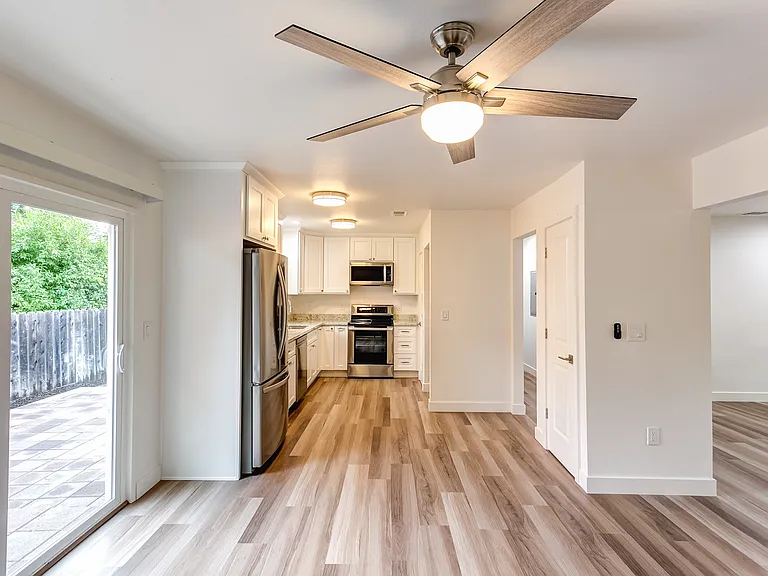 2310 Buena Vista Ave #2334 — Photo 38