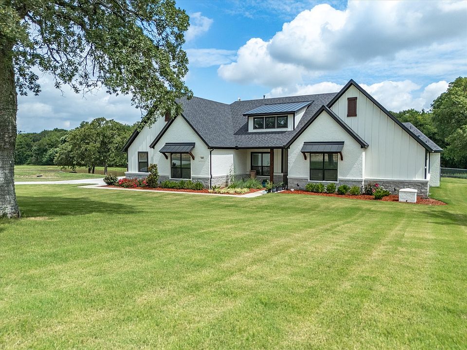 1st image of 209 Rio Rancho Dr