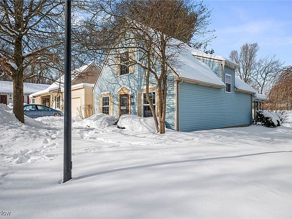 4th image of 1664 Stone Creek Ln