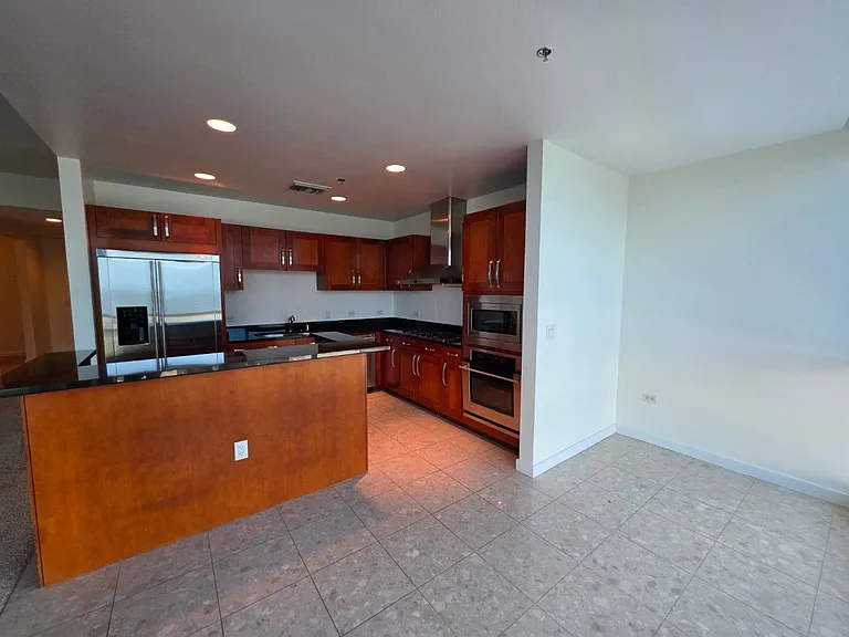 4525 Dean Martin Dr #2807 — Photo 34