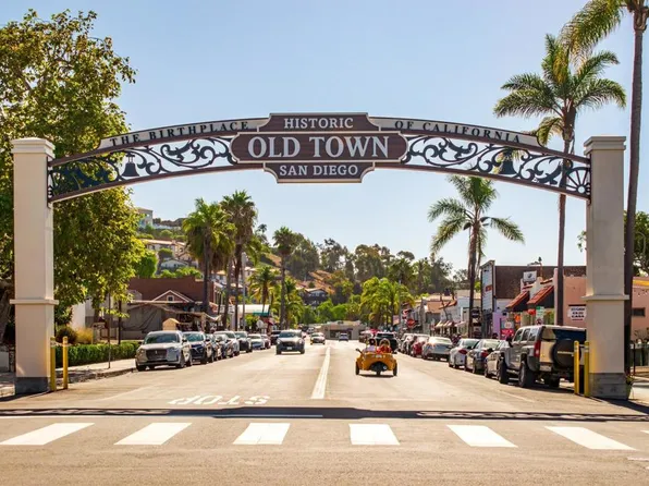 3966 Conde St, San Diego, CA 92110