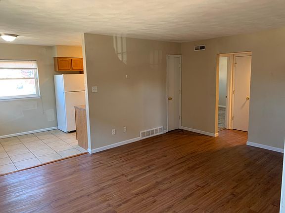 2nd image of 6714 Colony Acres Dr APT A