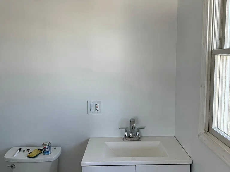 1829 S Wood Ave #2 — Photo 11