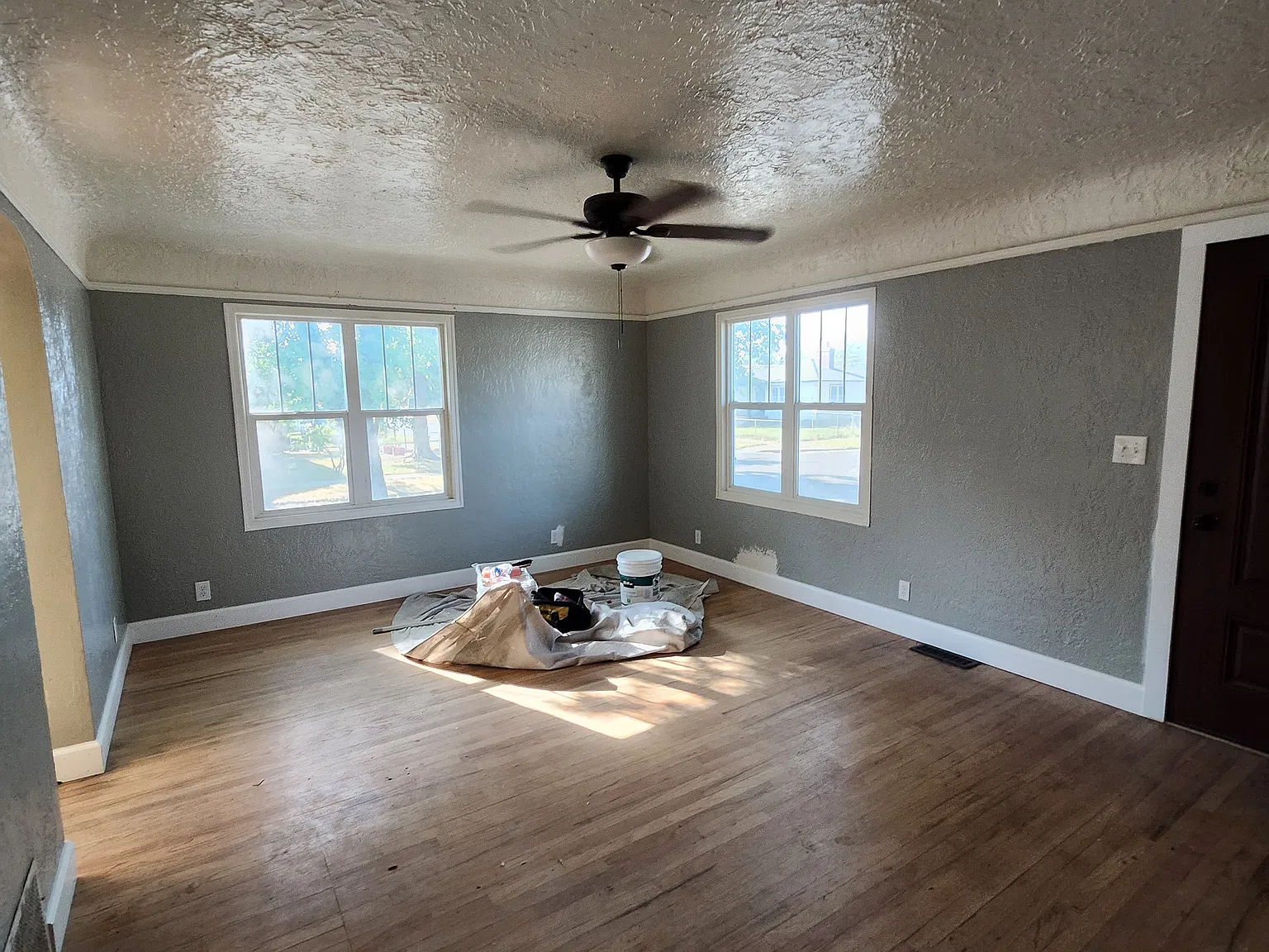 3 bed, 1600 sqft, $1,800 — Photo 2