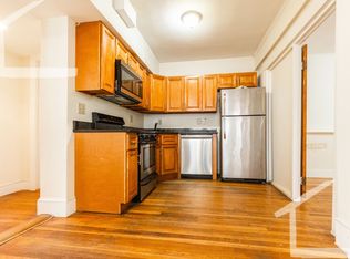 237 Freeman St E, Brookline, MA 02446