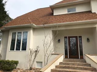 202 Castle Ridge Rd, New Bern, NC 28562