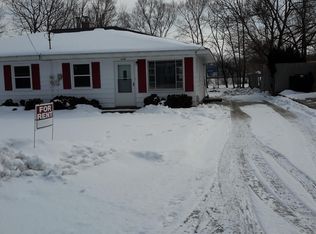 1036 Koster St, Jenison, MI 49428