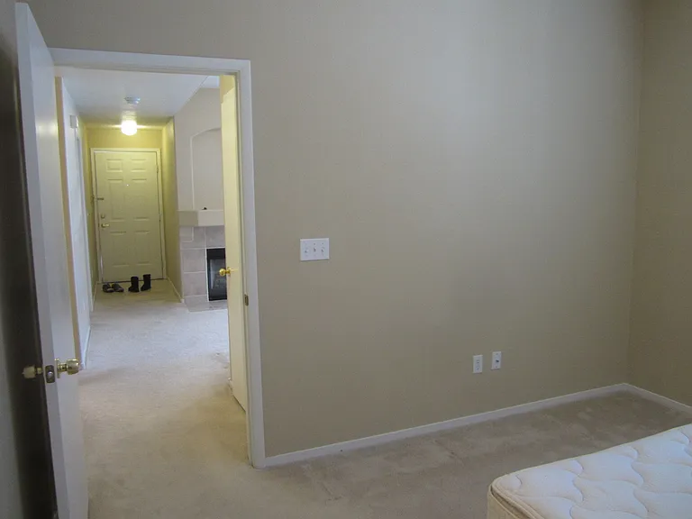 9050 W Warm Springs Rd #1081 — Photo 15