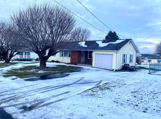 155 N 8th St, Easton, PA 18045