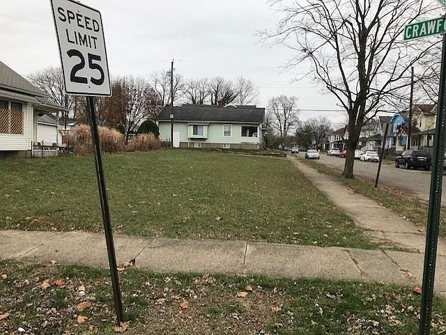 1st image of 819 Crawford St