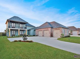 17678 Villa Lake Ave, Greenwell Springs, LA 70739