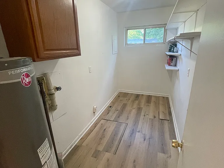 301 N Sherwood Ave — Photo 6
