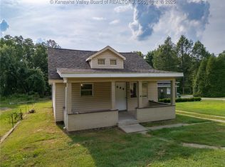 5633 Ohio River Rd, Lesage, WV 25537