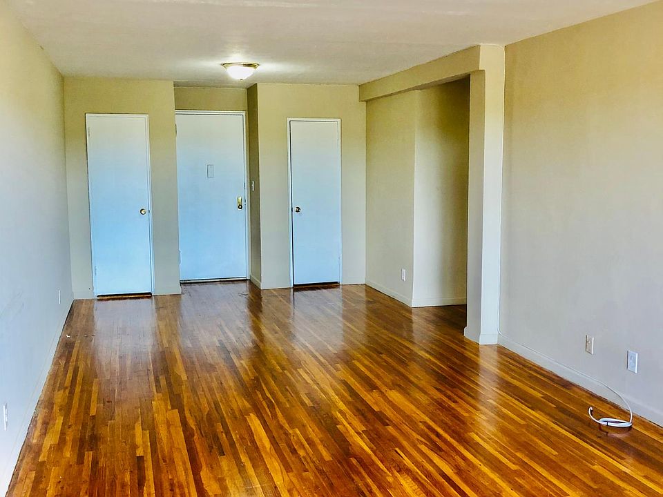 1st image of 67 Croton Ave #3E