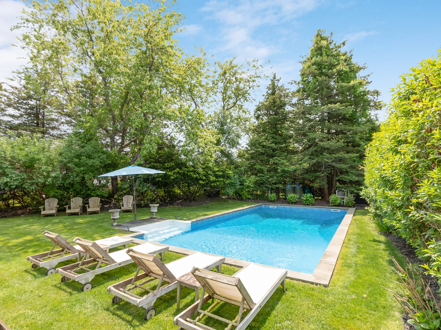 Southampton Village- 4 Bed, 4 BathBeach w/Pool Tennis/pickleball — Photo 4