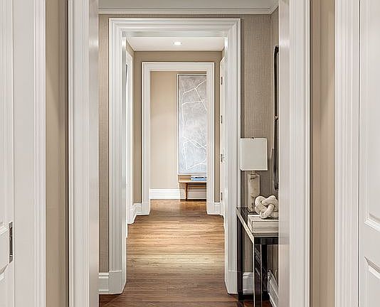 5th image of 344 W 72nd St #908