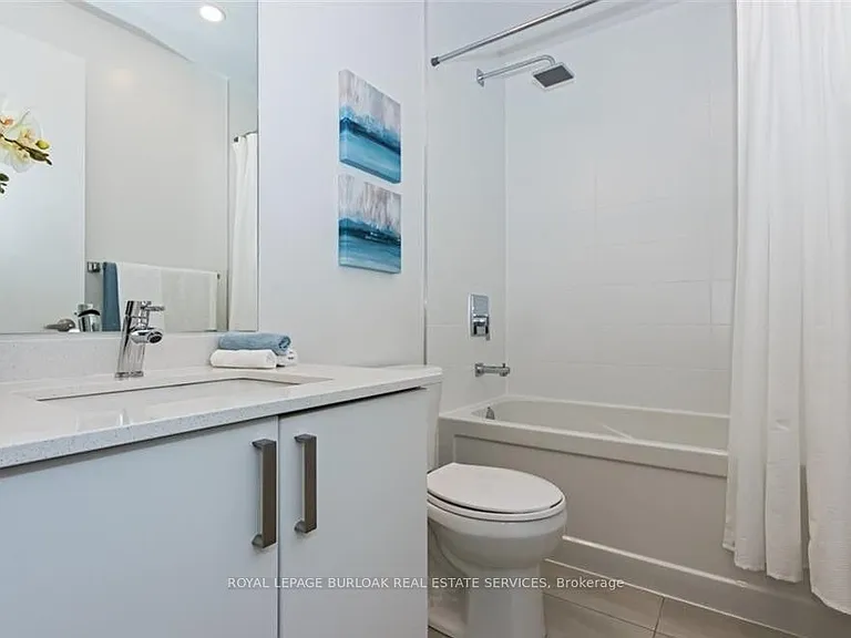 5240 Dundas St #B505 — Photo 13