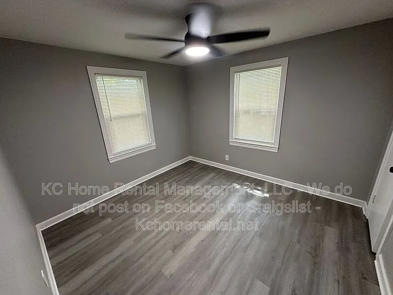 11636 W 68th Ter — Photo 15