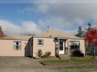 2460 E St, Springfield, OR 97477