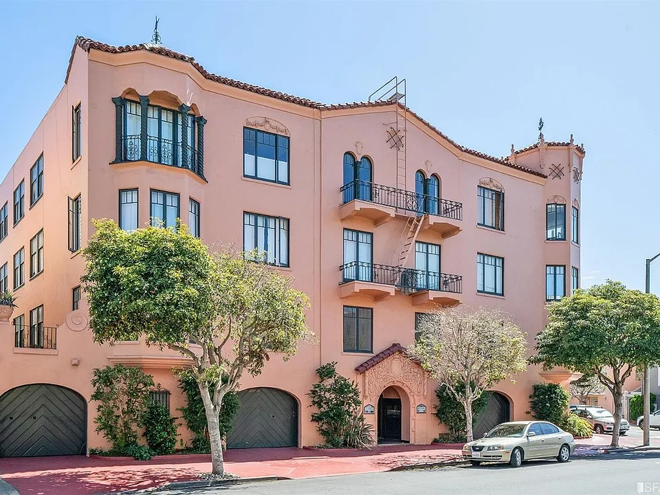 195 Alhambra St #8