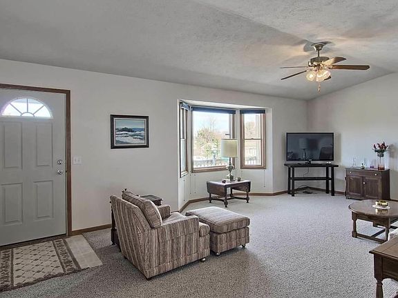 5th image of 11840 Vista Crst