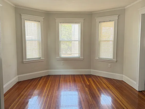 4110 Washington St Floor 2, Roslindale, MA 02131