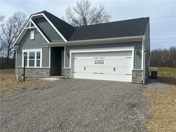 121 July Dr, Butler, PA 16002