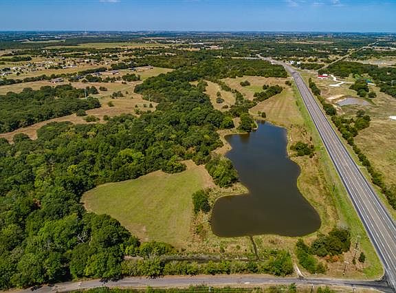 4th image of County Road 2418