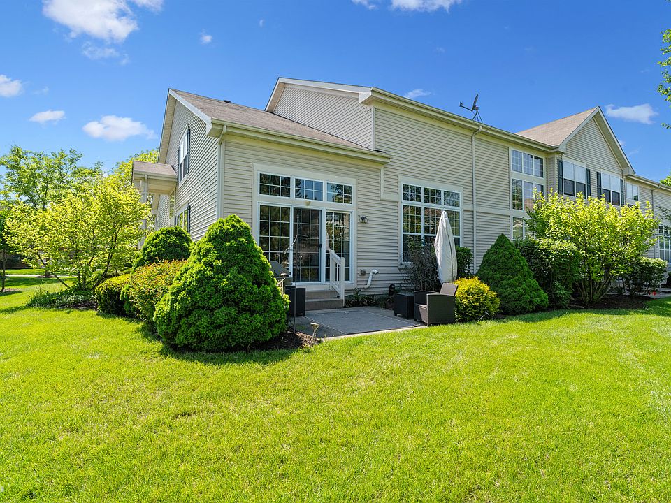 165 Fountain Grass Cir Bartlett IL Zillow